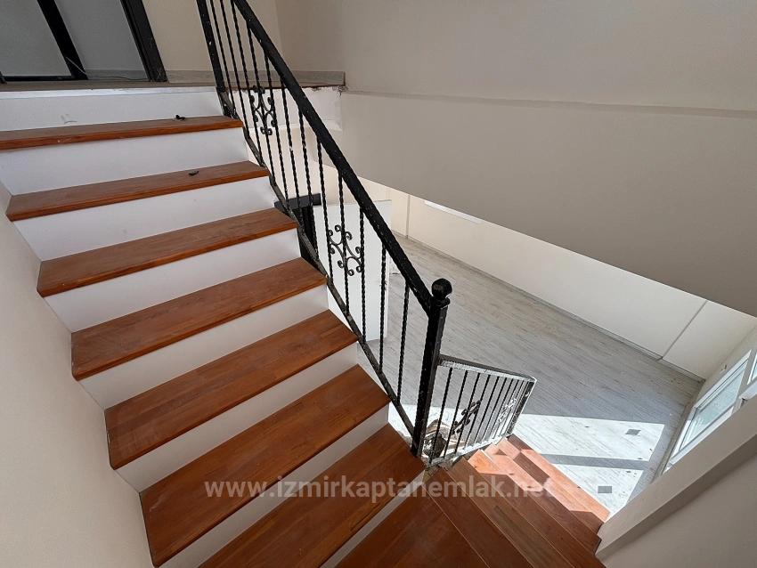 2+2 Maisonette-Wohnung Zum Verkauf In Menderes Gümüldür Fevzi Çakmak