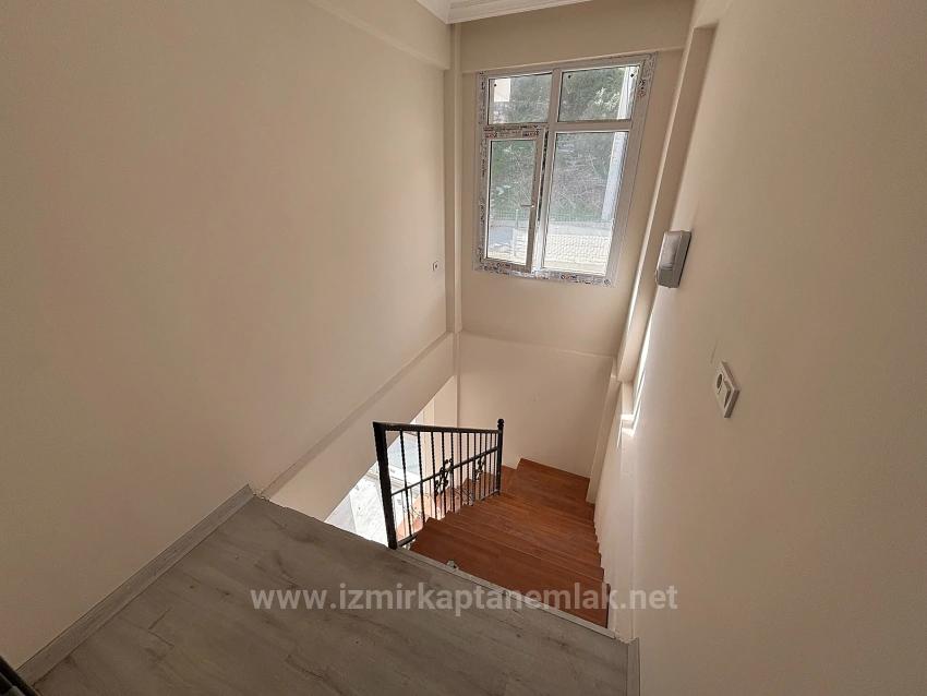 2+2 Maisonette-Wohnung Zum Verkauf In Menderes Gümüldür Fevzi Çakmak