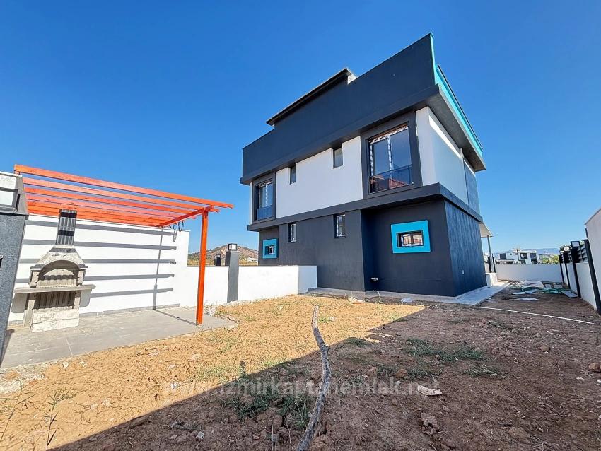 2+1 Triplex Sommervilla In İzmir Seferihisar Cumhuriyet