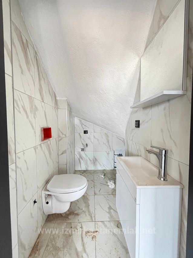 2+1 Triplex-Sommervilla Auf Der Meerseite In İzmir Seferihisar Cumhuriyet