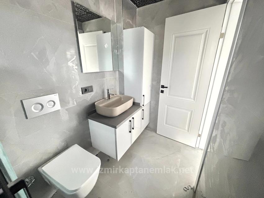 3+1 Freistehende Villa Zum Verkauf In İzmir Seferihisar Ürkmez, 1100 Meter Vom Meer Entfernt