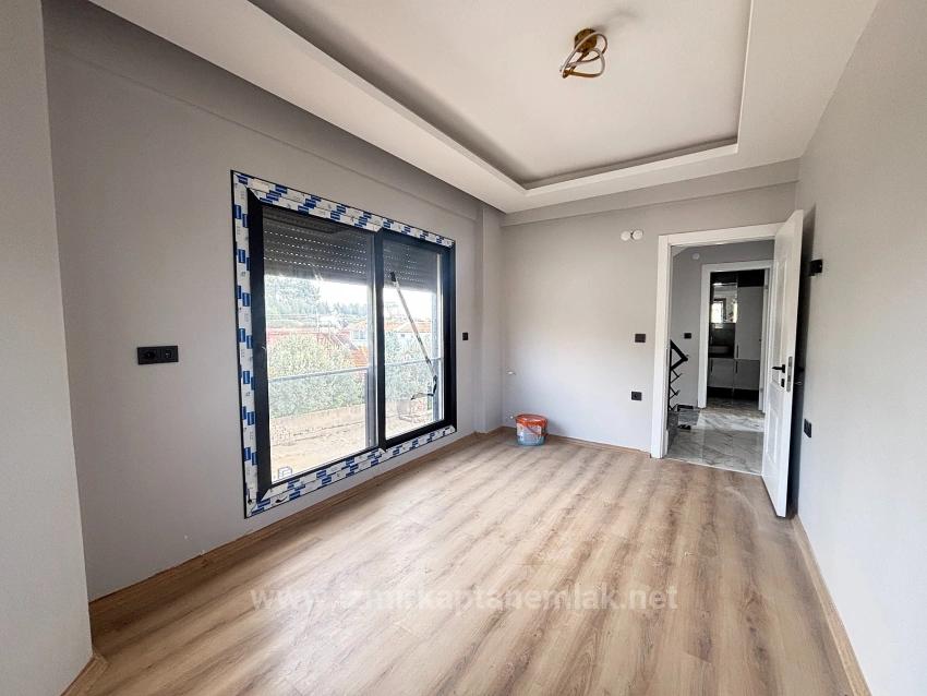 3+1 Freistehende Villa Zum Verkauf In İzmir Seferihisar Ürkmez, 1100 Meter Vom Meer Entfernt