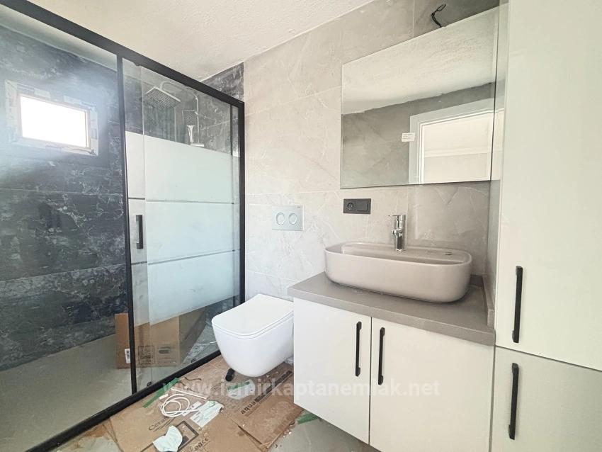 3+1 Freistehende Villa Zum Verkauf In İzmir Seferihisar Ürkmez, 1100 Meter Vom Meer Entfernt