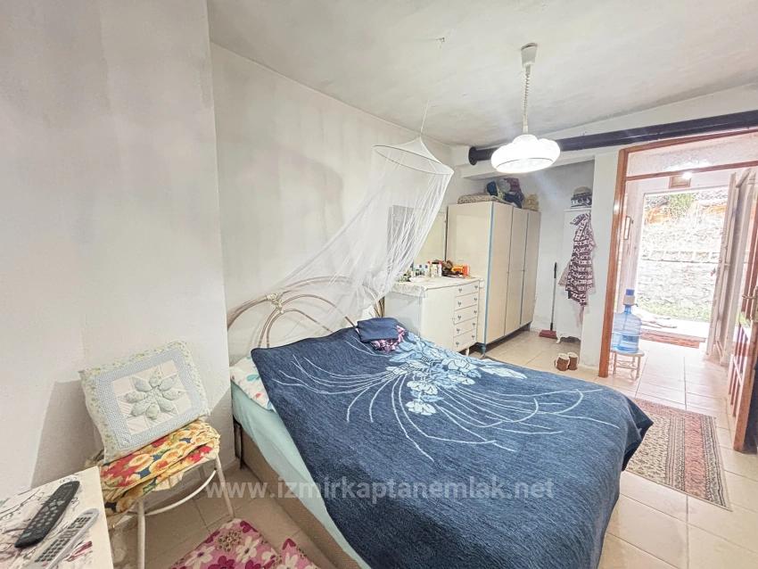 Freistehende Triplexvilla Mit 2+1 Bädern Und Meerblick Im Viertel Tepecik, Seferihisar, Izmir