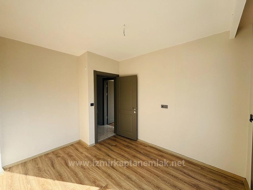 Dreifamilienhaus Mit 3+1 Bädern Und Separatem Grundbucheintrag, Direkt Am Meer Im Viertel Atatürk, Seferihisar, İzmir