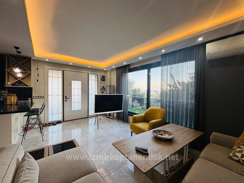 Gelegenheit! Möblierte 4+2-Zimmer-Villa Mit Meerblick Und Pool