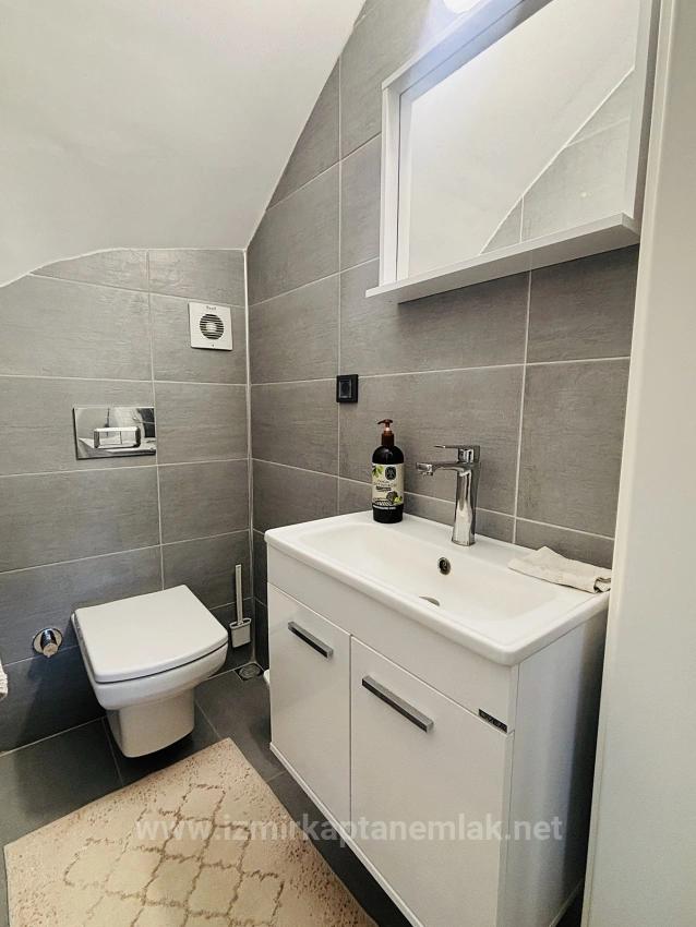 3+1-Zimmer Sommerhaus Zu verkaufen in Cumhuriyet Bz. Seferihisar Doğanbey - 165 m²