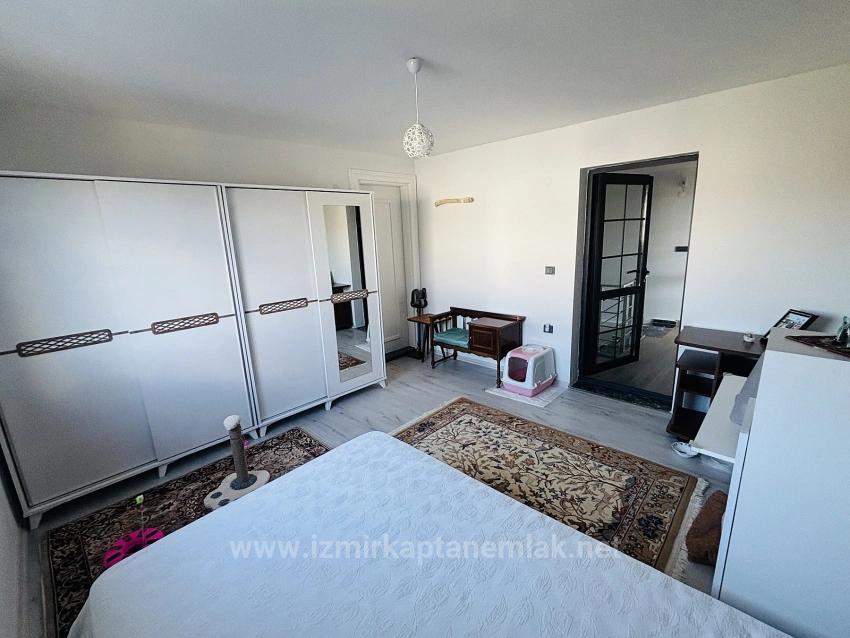 Freistehende Villa Mit 3+1 Schlafzimmern, Großem Garten Und Badezimmer En Suite In Jedem Schlafzimmer