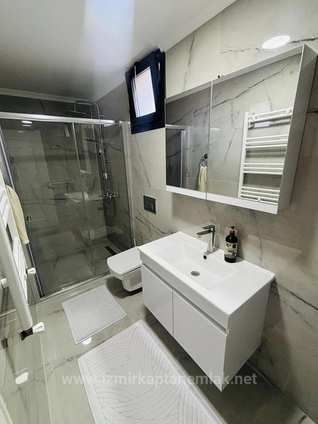 3+1-Zimmer Sommerhaus Zu verkaufen in Cumhuriyet Bz. Seferihisar Doğanbey - 165 m²