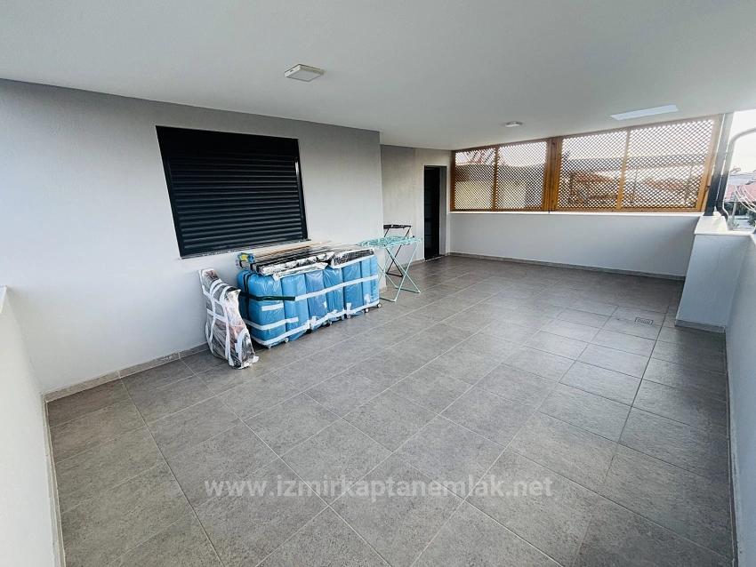 3+1-Zimmer Sommerhaus Zu verkaufen in Cumhuriyet Bz. Seferihisar Doğanbey - 165 m²
