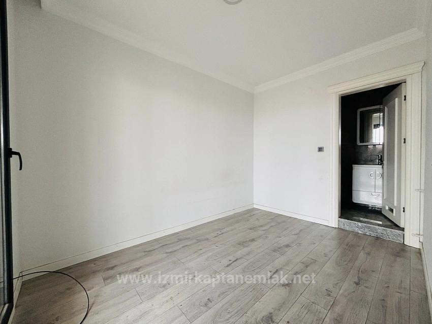 Geräumige 3+1 Villa Zum Verkauf In Seferihisar Doğanbey Payamlı