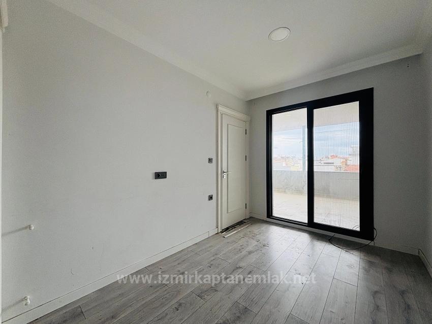 Geräumige 3+1 Villa Zum Verkauf In Seferihisar Doğanbey Payamlı
