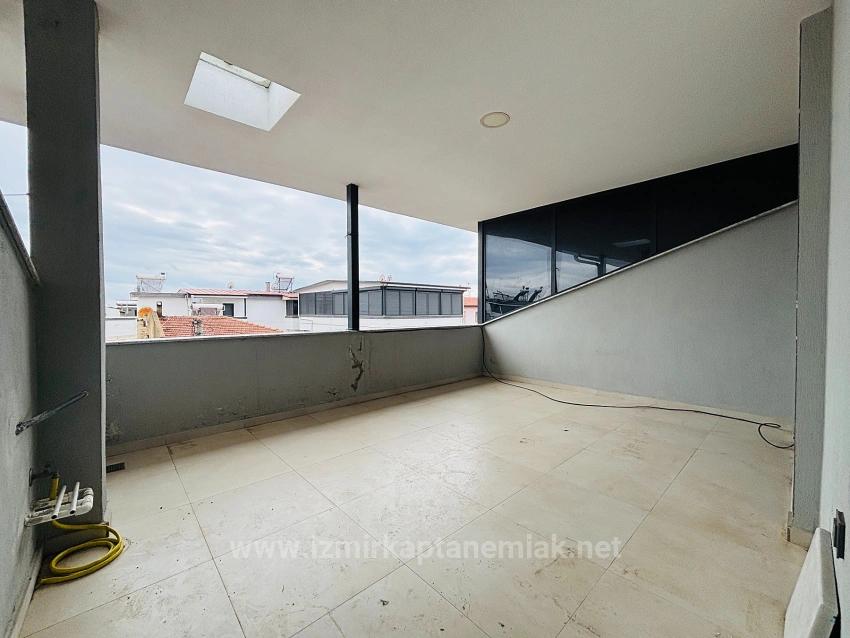 Geräumige 3+1 Villa Zum Verkauf In Seferihisar Doğanbey Payamlı