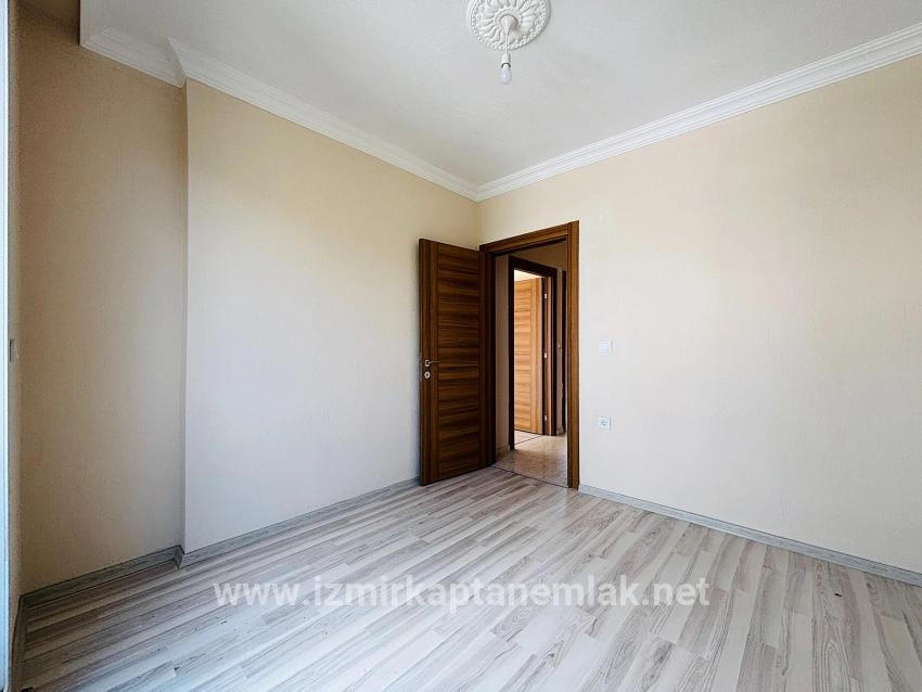 3+1-Zimmer Sommerhaus Zu verkaufen in Cumhuriyet Bz. Seferihisar Doğanbey - 165 m²