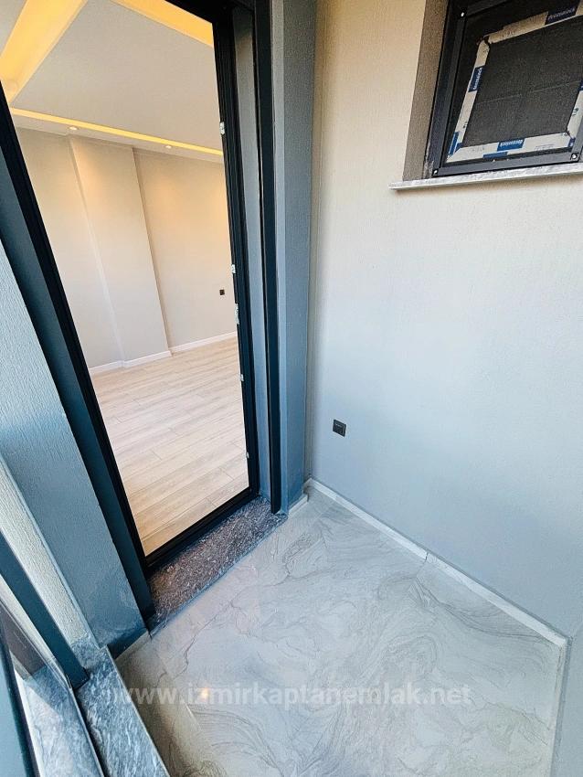 Ultra-Luxus-Sommerhaus Mit 3+1 Schlafzimmern Und Smart-Home-System, 50 M Vom Meer Entfernt In Ürkmez, Seferihisar, İzmir