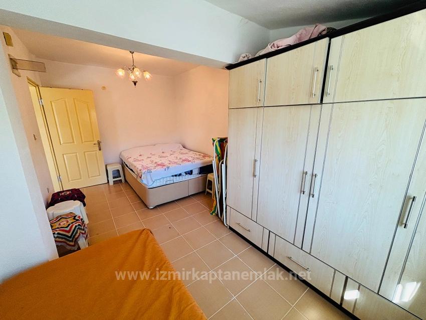 2+1 Freistehende Villa Auf Einem Grundstück In Izmir Seferihisar Cumhuriyet, 200 M Vom Meer Entfernt