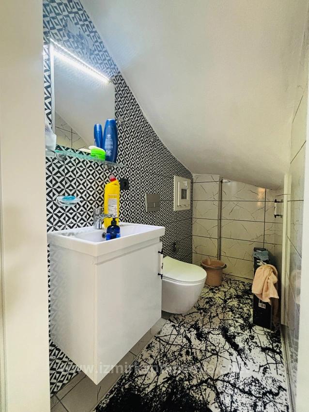 3+1 Villa Mit Pool Zum Verkauf Im Bezirk Izmir Seferihisar Cumhuriyet