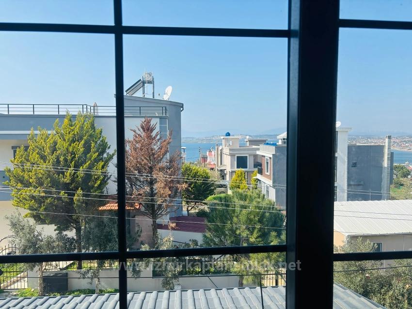 Meerblick, Erdgasbeheizt, 3+1 Doppelhaus-Sommervilla In Akarca, Seferihisar, Izmir