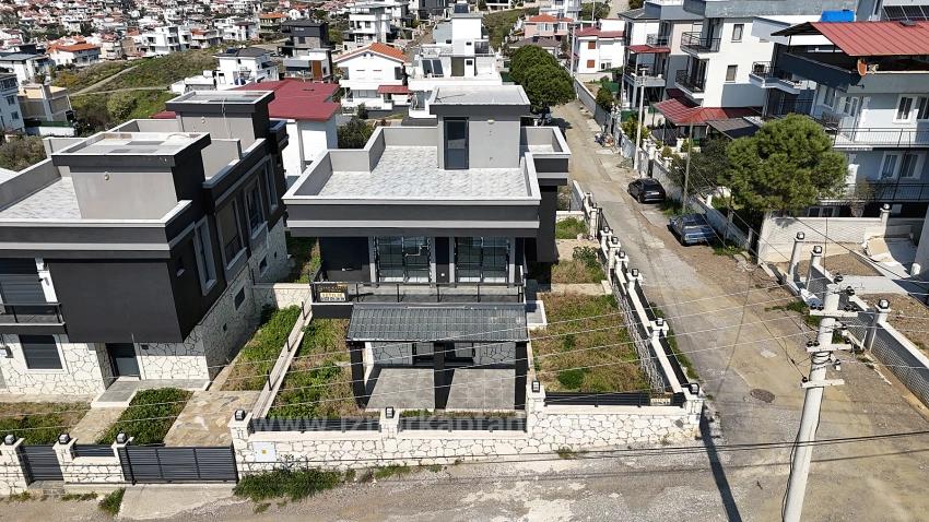 Meerblick, Erdgasheizung, Freistehendes 3+1-Zimmer-Sommerhaus Im Viertel Akarca, Seferihisar, Izmir.