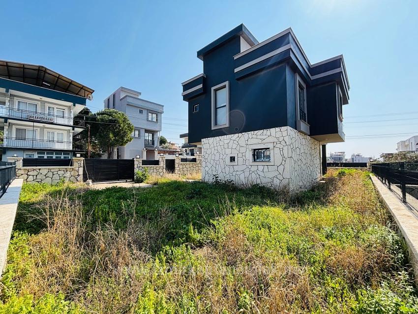 Meerblick, Erdgasheizung, Freistehendes 3+1-Zimmer-Sommerhaus Im Viertel Akarca, Seferihisar, Izmir.