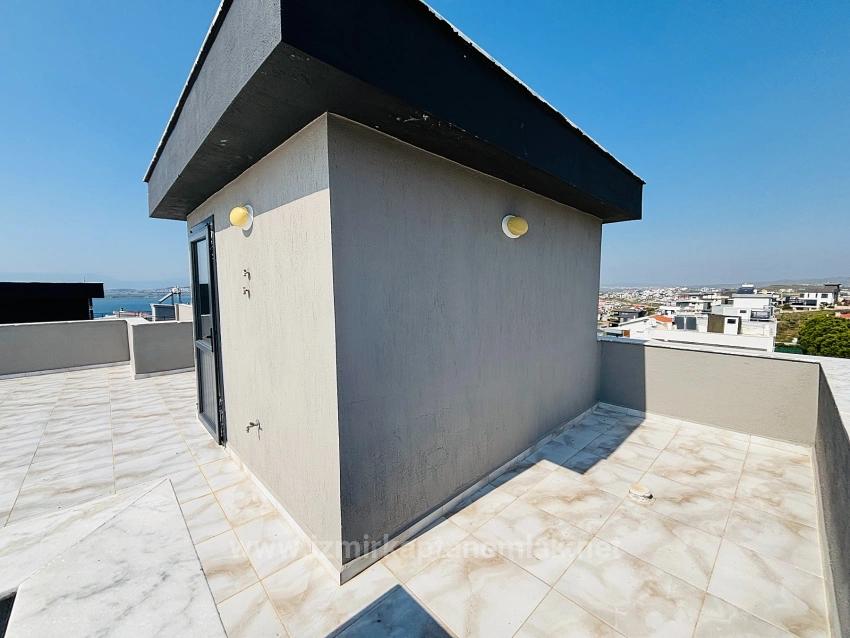 Meerblick, Erdgasheizung, Freistehendes 3+1-Zimmer-Sommerhaus Im Viertel Akarca, Seferihisar, Izmir.