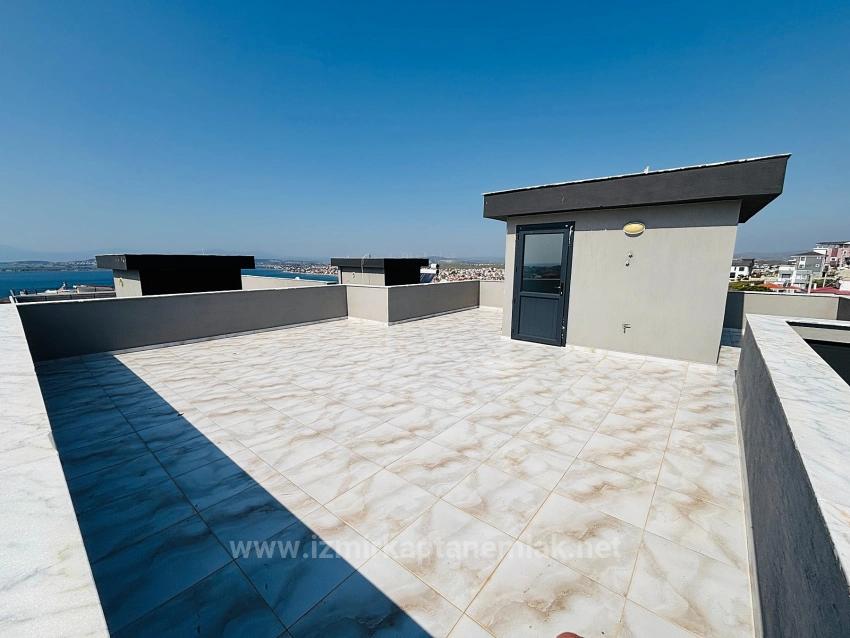 Meerblick, Erdgasheizung, Freistehendes 3+1-Zimmer-Sommerhaus Im Viertel Akarca, Seferihisar, Izmir.