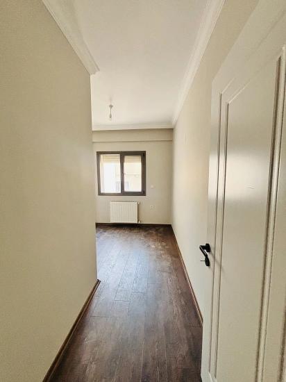 2+1 Erdgeschosswohnung Mit Parkplatz Zum Verkauf Im Stadtteil Hıdırlık, Seferihisar, İzmir