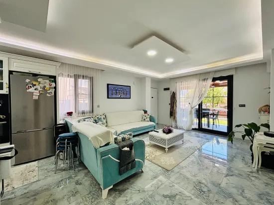 In İzmir Seferihisar Payamlı Viertel 400m zum Meer, mit Garten, 3+1, Villa zu verkaufen