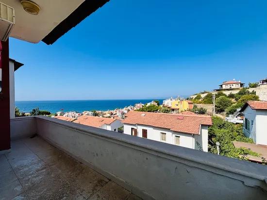 İzmir Seferihisar Im Viertel Atatürk mit Meerblick 2+1 Villa zu verkaufen