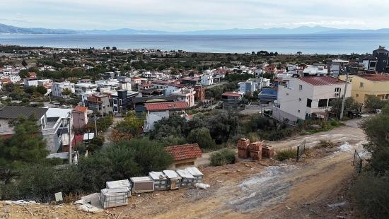 300 M2 Großes Grundstück Mit Meerblick Im Viertel İzmir Seferihisar Atatürk