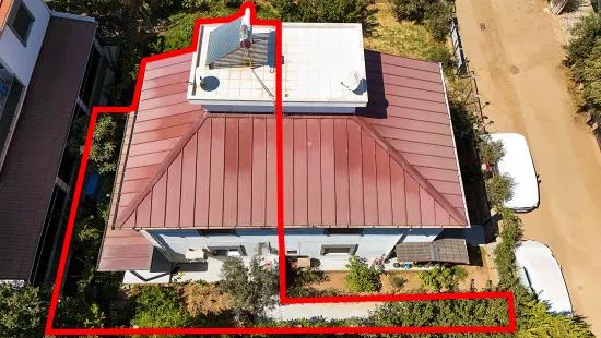 Im Stadtteil Payamlı In İzmir Seferihisar: Sommervilla mit Garten, 2+1, zu verkaufen