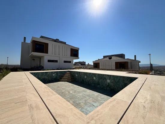 İzmir Seferihisar Meer mit Aussicht mit Pool Anlage Innerhalb zu verkaufen Duplex Triplex Villa