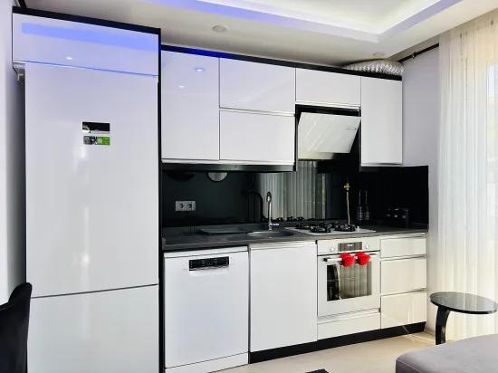 İzmir Seferihisar Im Stadtteil Turabiye möblierte 2+1 zum Verkauf Wohnung Duplex