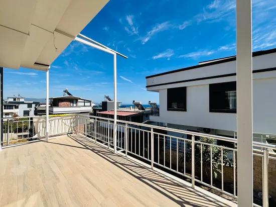 İzmir Seferihisar, In der Atatürk Nachbarschaft, mit Meerblick, 3+2, Einzelstehende Villa zu verkaufen