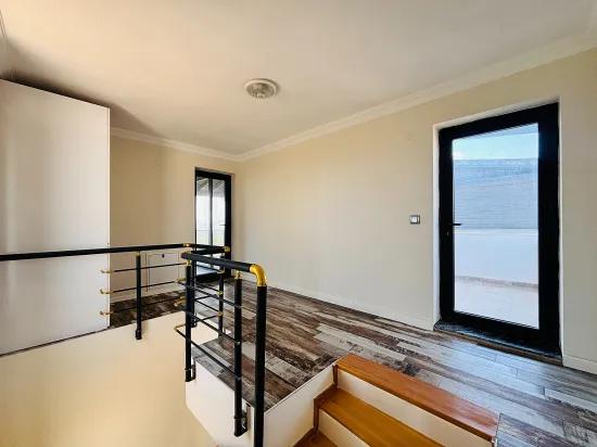 In der Payamlı Nachbarschaft, Seferihisar, İzmir Direkt am Meer 4+1 Freistehende Villa