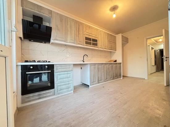 Separate Küche, 130 M², 3+1-Wohnung Mit Aufzug Zum Verkauf In Seferihisar Ürkmez