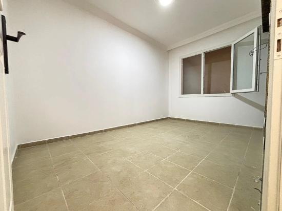 2+1 Wohnung Zum Verkauf Mit Garten In Seferihisar Ürkmez, Zentrale Lage