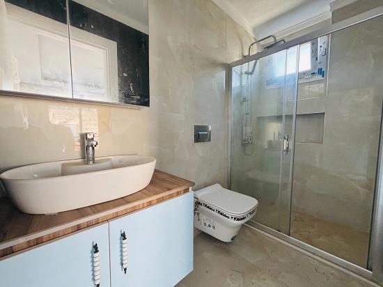 Freistehende, Geräumige 3+1 Villa Zum Verkauf Im Zentrum Von Seferihisar Payamlı