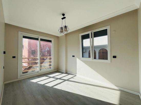Freistehende, Geräumige 3+1 Villa Zum Verkauf Im Zentrum Von Seferihisar Payamlı