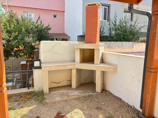 3+1 Villa Mit Großem Garten Zum Verkauf In Seferihisar Doğanbey