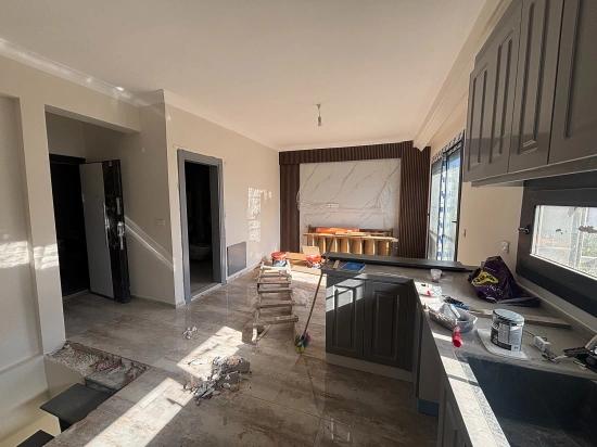 2+1 Reverse-Maisonette-Wohnung In Izmir Seferihisar Çolak İbrahim