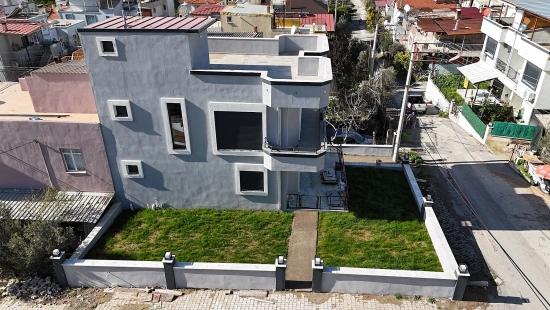 3+1 Freistehende Villa Zum Verkauf In İzmir Seferihisar Ürkmez, 1100 Meter Vom Meer Entfernt