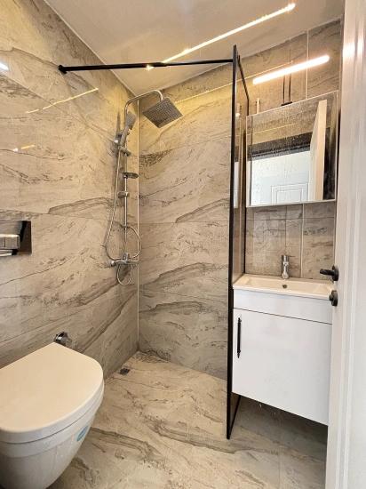 Ultraluxuriöse 4+1-triplex-villa Mit Freistehendem Großen Garten In İzmir Seferihisar Doğanbey