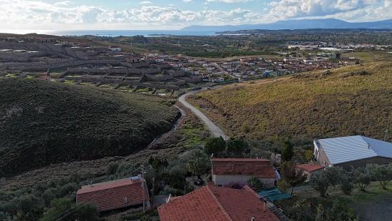 Freistehende Triplexvilla Mit 2+1 Bädern Und Meerblick Im Viertel Tepecik, Seferihisar, Izmir