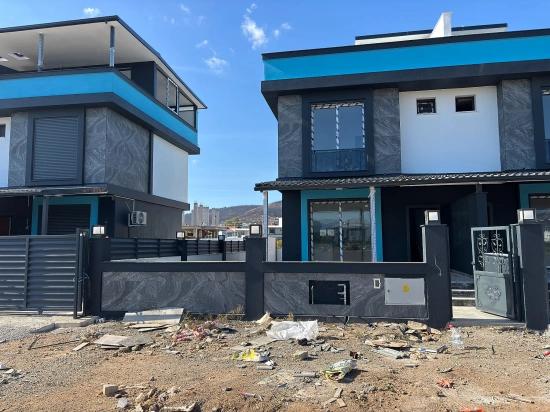 Wunderschön Gelegene 3+1-Triplex-Sommervilla In Cumhuriyet, Seferihisar, Izmir.