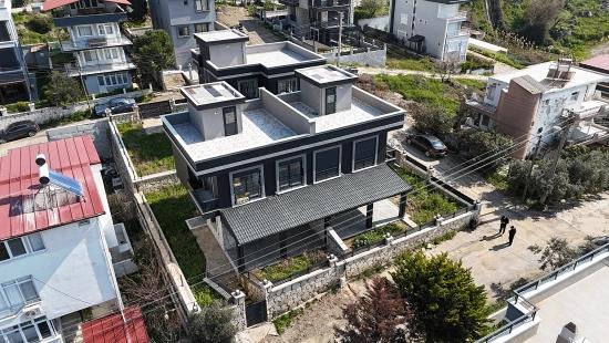 Meerblick, Erdgasbeheizt, 3+1 Doppelhaus-Sommervilla In Akarca, Seferihisar, Izmir