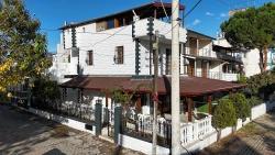 Freistehende Triplex-Sommervilla (4+1 Schlafzimmer) Am Meer In Bengiler, Seferihisar