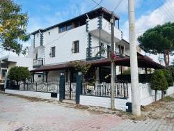 Freistehende Triplex-Sommervilla (4+1 Schlafzimmer) Am Meer In Bengiler, Seferihisar