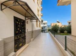 3+1-Zimmer Appartement Zu verkaufen in Gümüldür Fevzi Çakmak Bz. Menderes Gümüldür - 145 m²