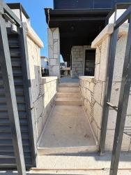 6+2-Zimmer Einfamilienhaus Zu Verkaufen in Payamlı Bz. Seferihisar Doğanbey - 185 m²